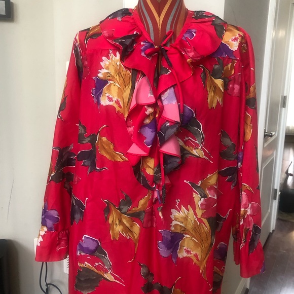 Vintage JC Penney Floral Print Ruffle Front Detail Loungewear